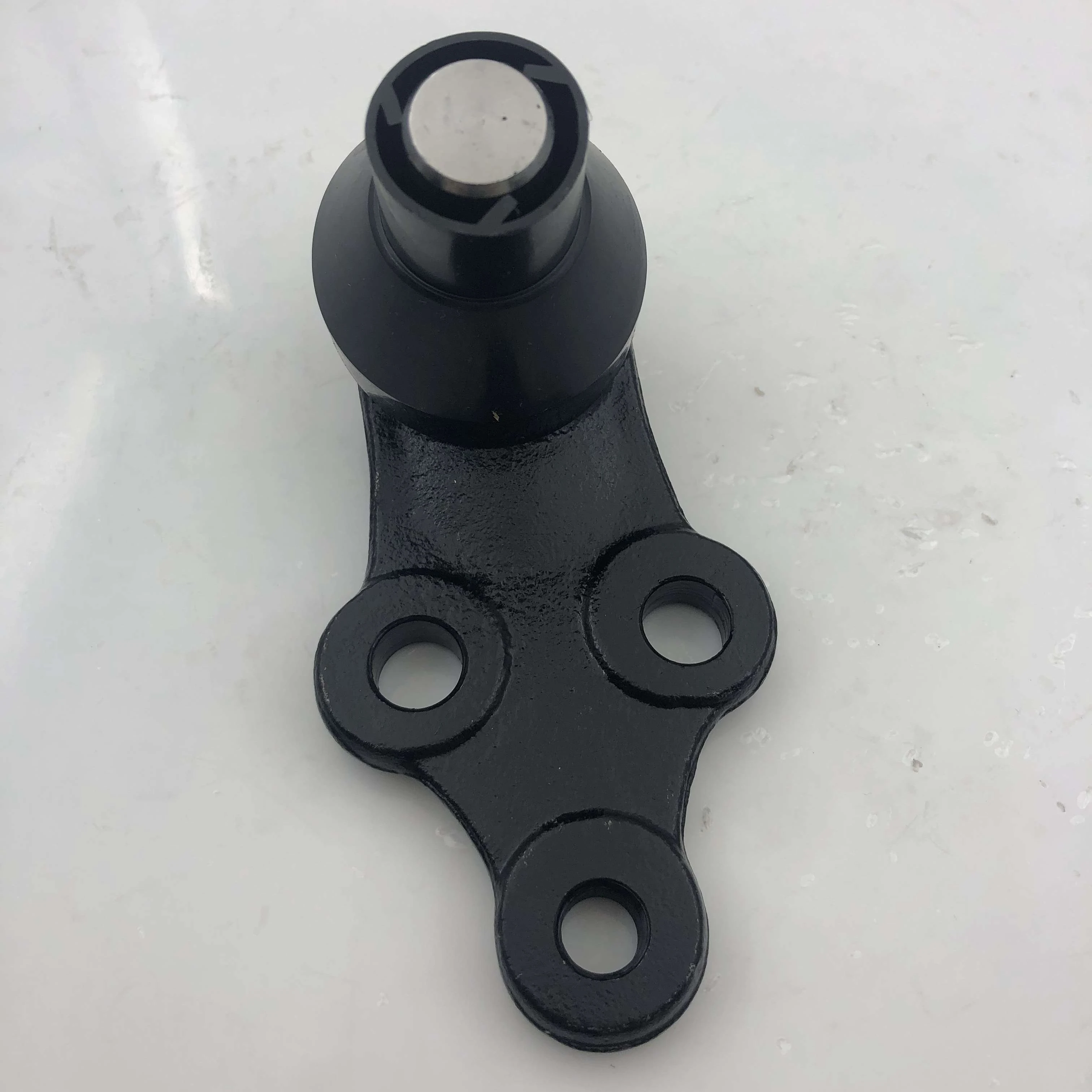 Factory Direct Sales Auto Parts Front Lower Suspension Systems Ball Joint 545303S000 For Hyundai Kia 54530-3S000