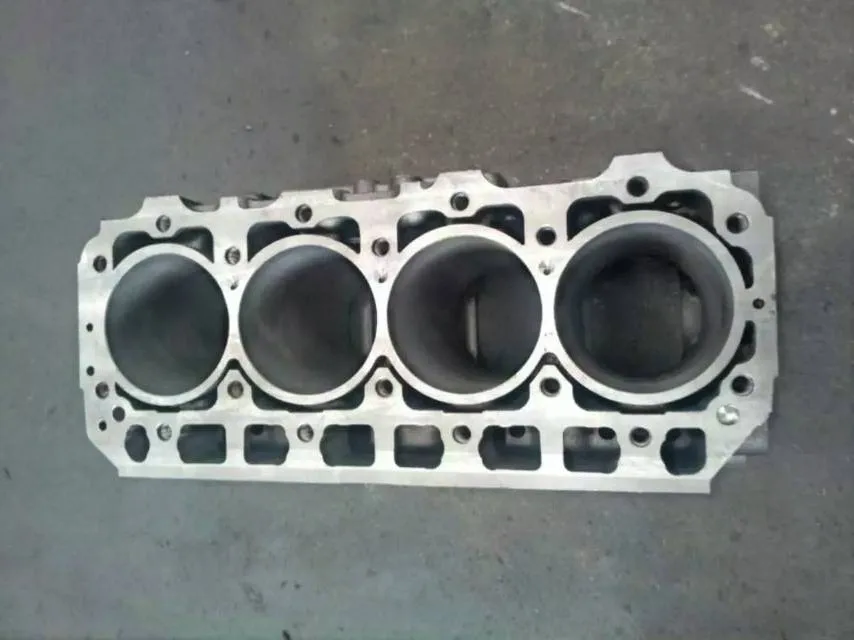 Factory Price Engine Parts Cylinder Block 4TNV94