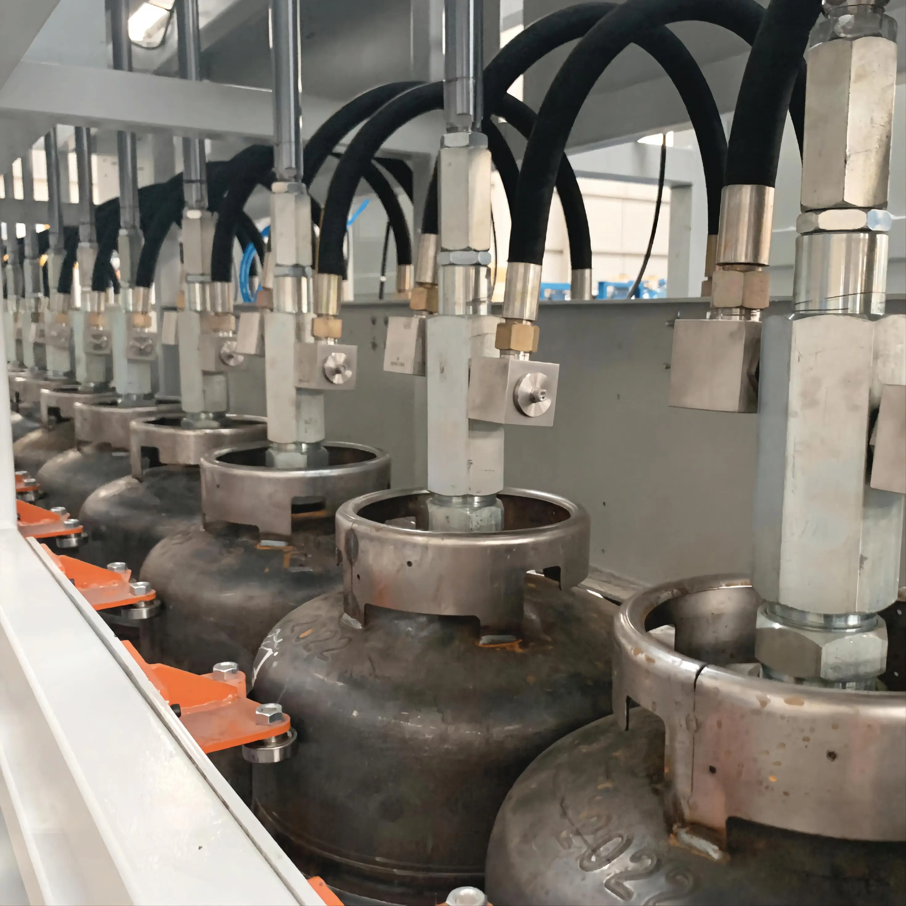 Газовый цилиндр сжиженного углеводородного газа, гидравлический испытательный стенд, производители оборудования