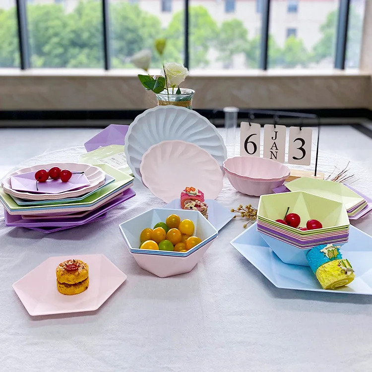 Custom Disposable Paper Plates Set Party Plates Cups Napkins Sets Party Tableware Set Party Supplies Kits Plates