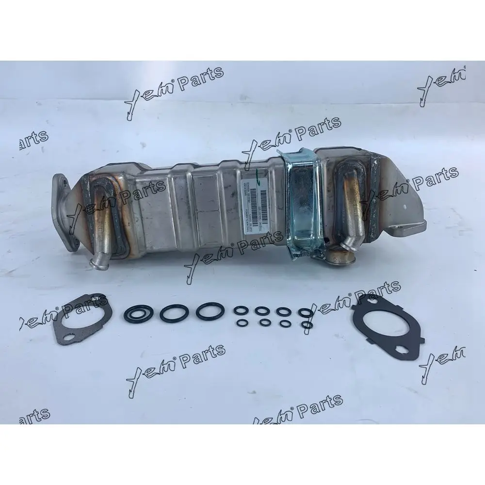 Кулер в сборе 2882045 5317073 для дизельного