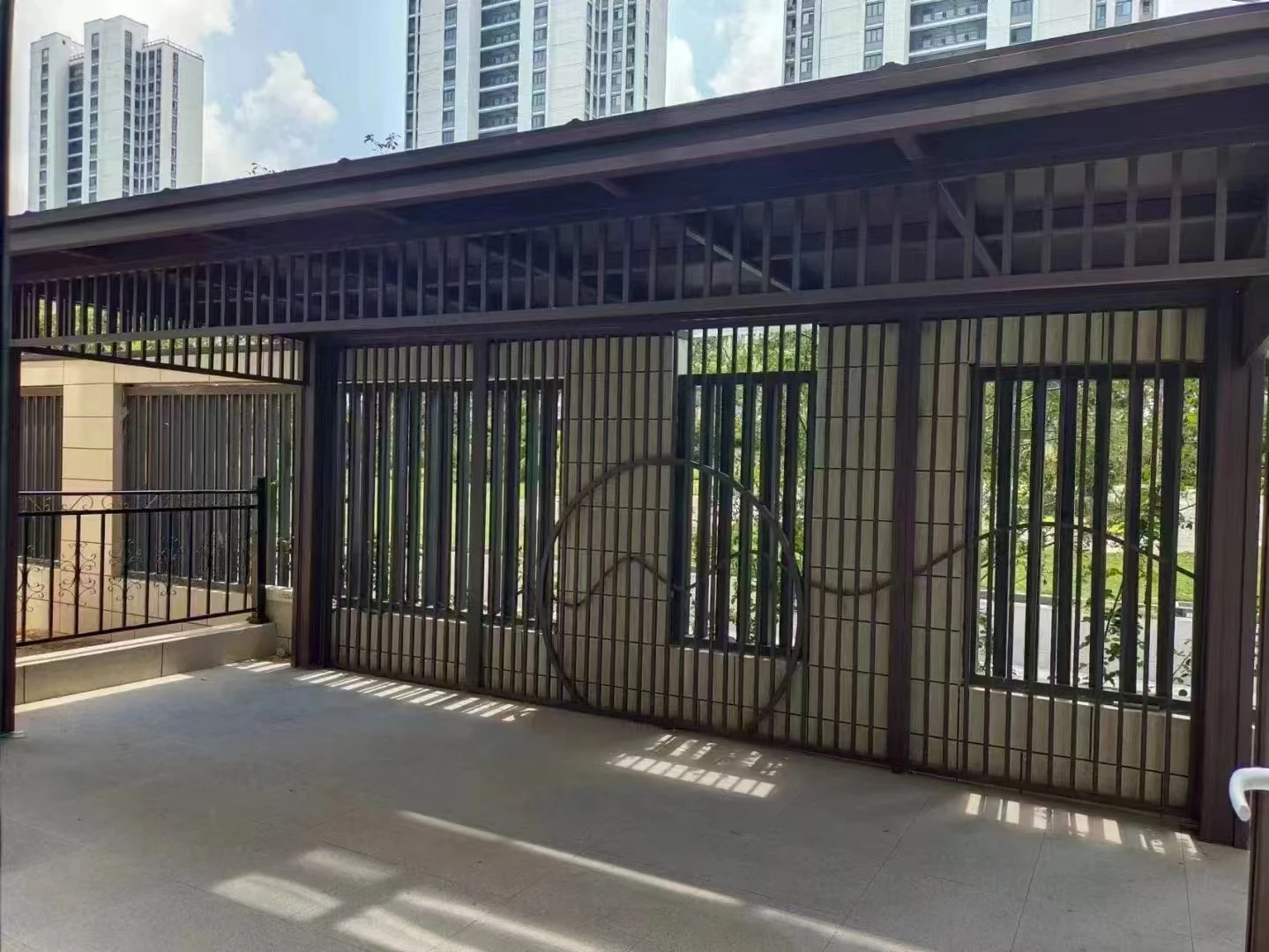 From China manufacturers direct sales of new aluminum outdoor villa garden gate from China