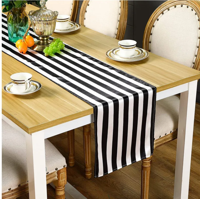 Modern Simple New Black And White Striped Table Flag Luxury Table Cloth Simple Clean Fresh Style Tablecloth