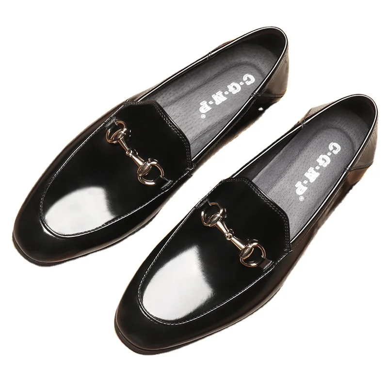 Новые мужские однотонные туфли, деловые повседневные, из воловьей кожи, британский стиль, атмосфера, яркий цвет, пряжка