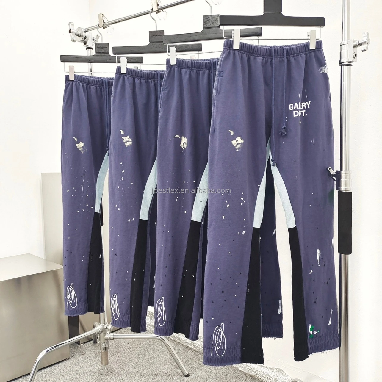 high quality gallery dept camo pants heavyweight cotton fleece sweatpants custom flared sweat pants raw edge print graffiti