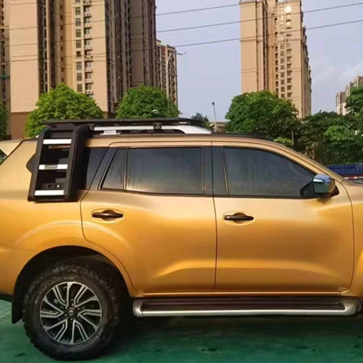 Adapted specifically for Nissan Tuda roof luggage compartment, car luggage rack, roof rack storage box, car travel