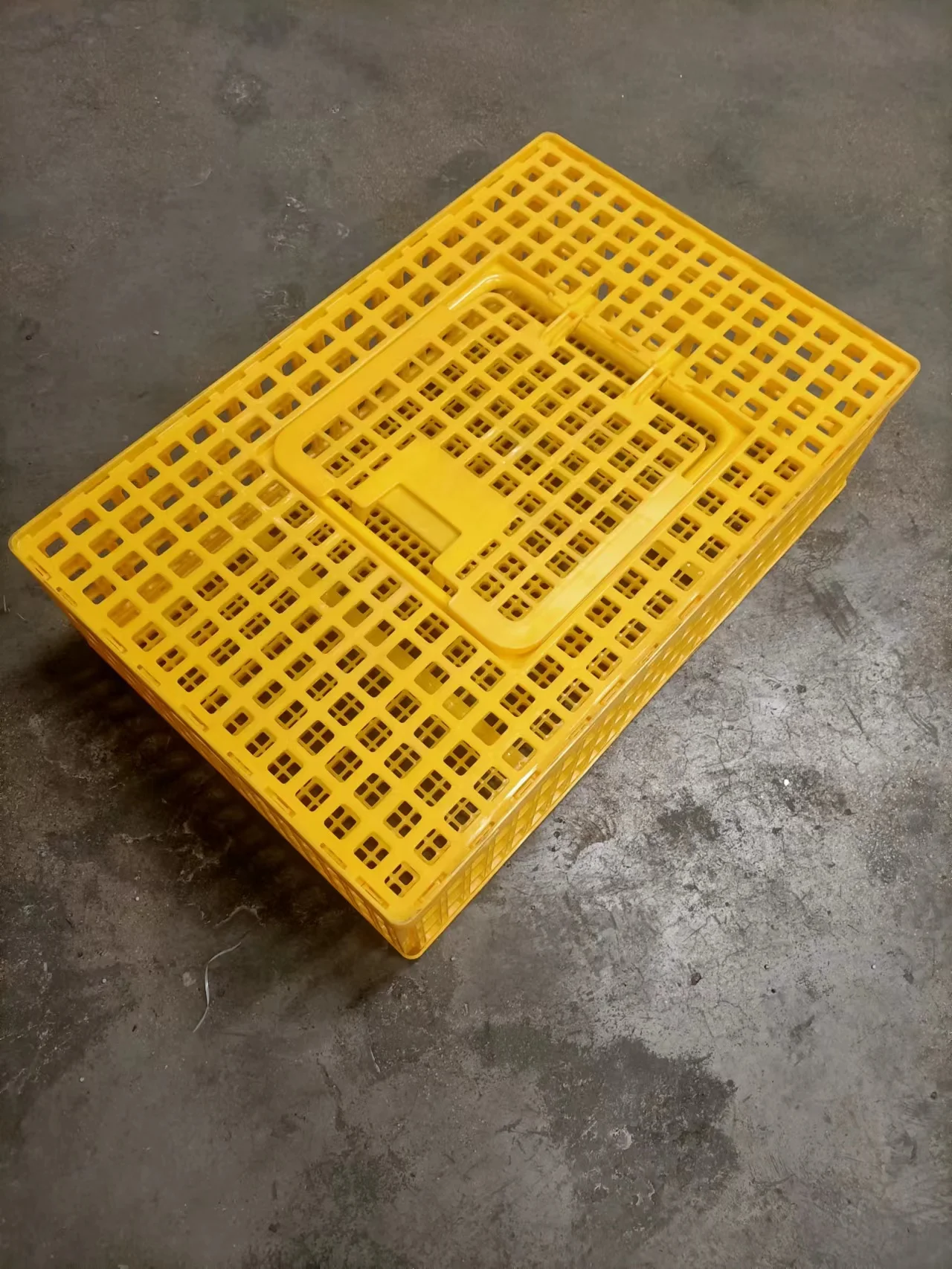 Best seller UV stabilized plastic chicken crate flip over cover 35*23.5*10.25 inch