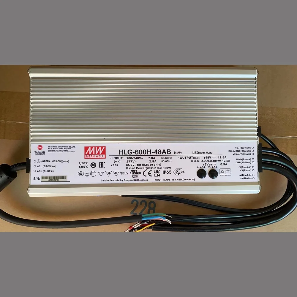 Meanwell 120W 240W 320W 480W 600W IP67 Dimmable Led Grow Lights Power Supply 48V 54V Led Driver