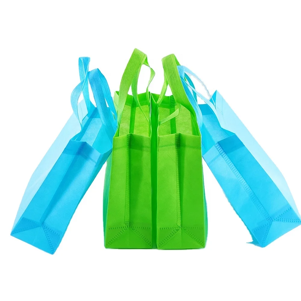 Wholesale various stock sizes custom laminated hot pressed tote shopping non-woven bags