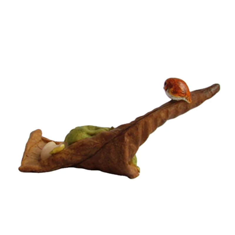 ED9515A Return Gifts for Kids Birthday Decoration Resin Handmade Gifts Leaf Baby Figurine