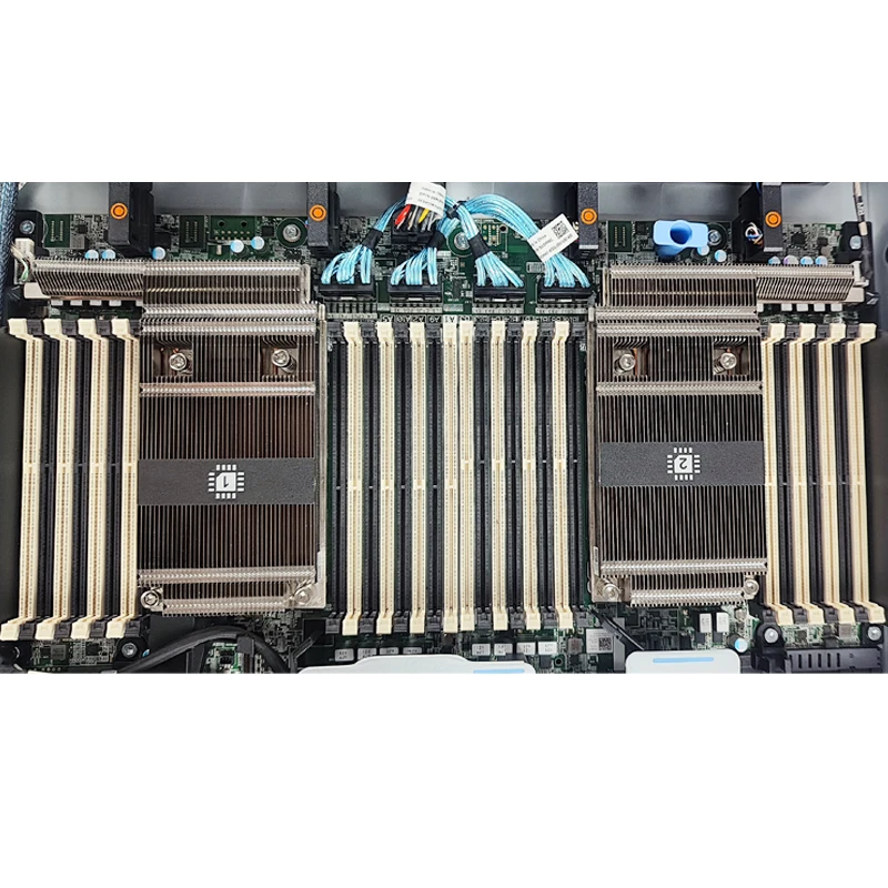 Original Used PowerEdge R6525 8SFF Server  EPYC 7002 7003 DDR4 64G RAID H745 1400W PSU 1u Rack Server