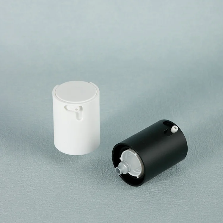 Luxury Gold Serum Essential Oil Lotion Packaging Plastic Cosmetic Glossy Black Twist Up Airless Pump Bottle