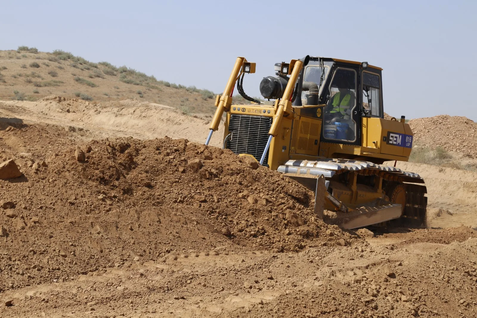 Caterpillar DM 150 D11R бульдозер Игрушечная модель Kawasaki гидравлический цилиндр движущегося типа гусеничный