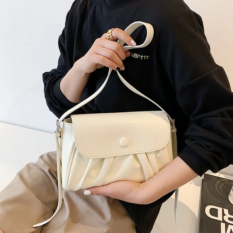 
2021 summer new fashion shoulder bag Korean style fold texture small square bag personality simple candy colored messenger bag 