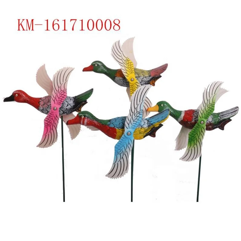 Osgoodway Good Performance Plastic Garden Ornaments Duck Wind Spinner Picks Plastic Garden Stake
