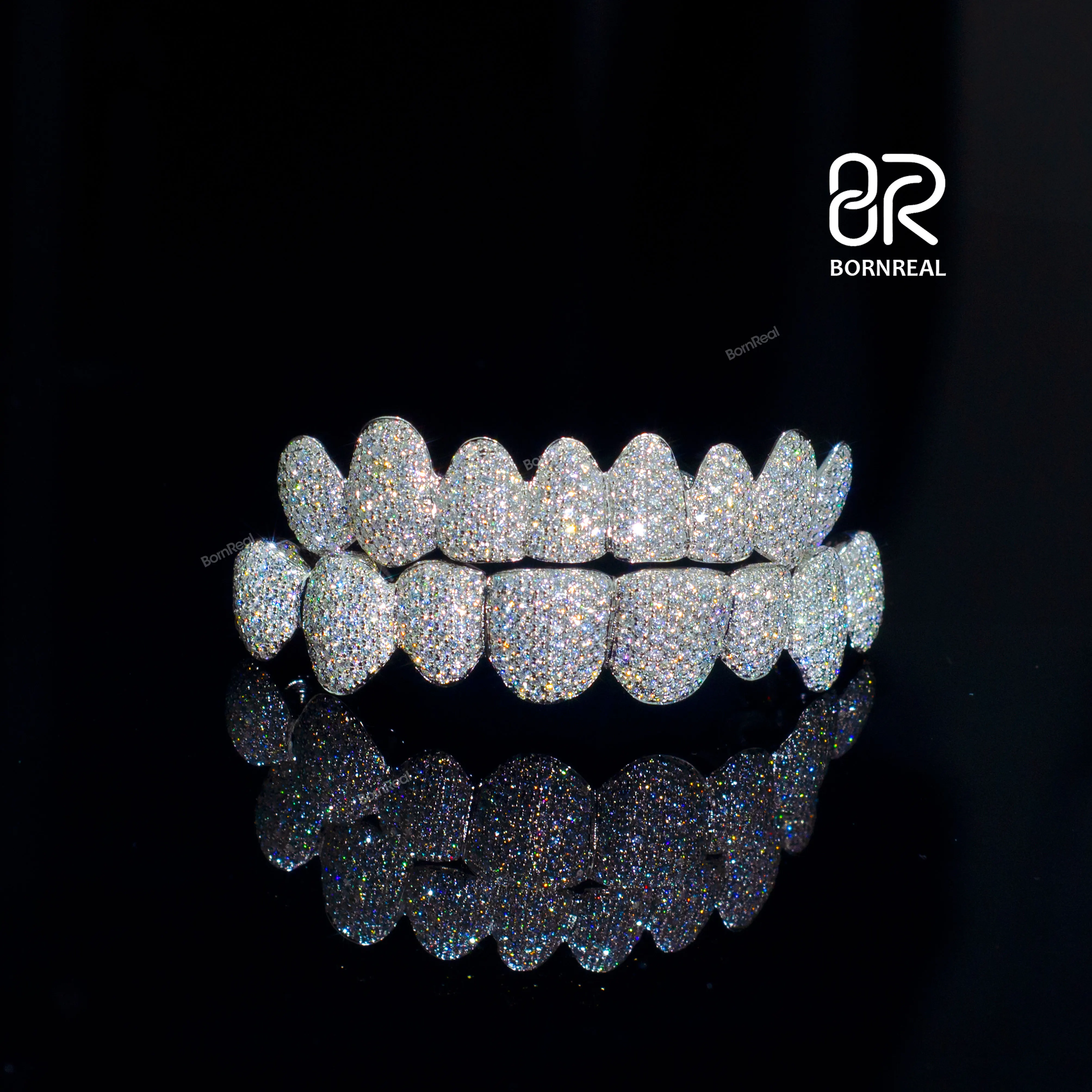 Custom VVS Moissanite Iced Out Diamond Grillz Top OR Bottom Invisible Setting Princess Cut 10K 14K 18K Gold BEREAL Grillz