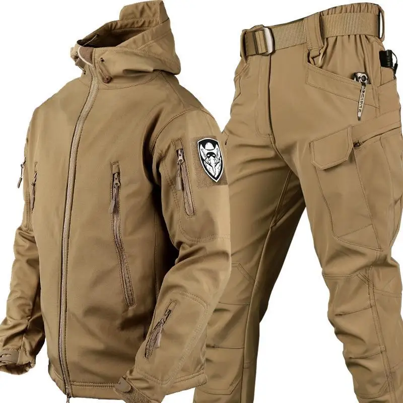 Factory High quality tactical suits sharkskin soft shell Oversize waterproof warm keeping jacket set