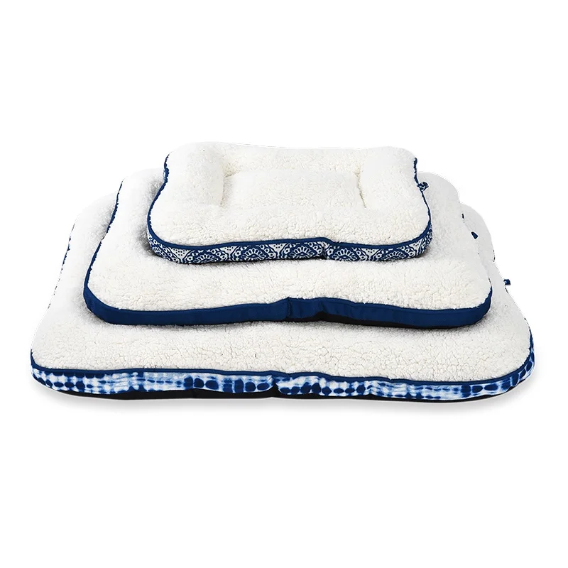 Petstar New Design Custom Soft Tie-Dye Watercolor Blue Calico Cat Dog Pet Bed Cushion Mat