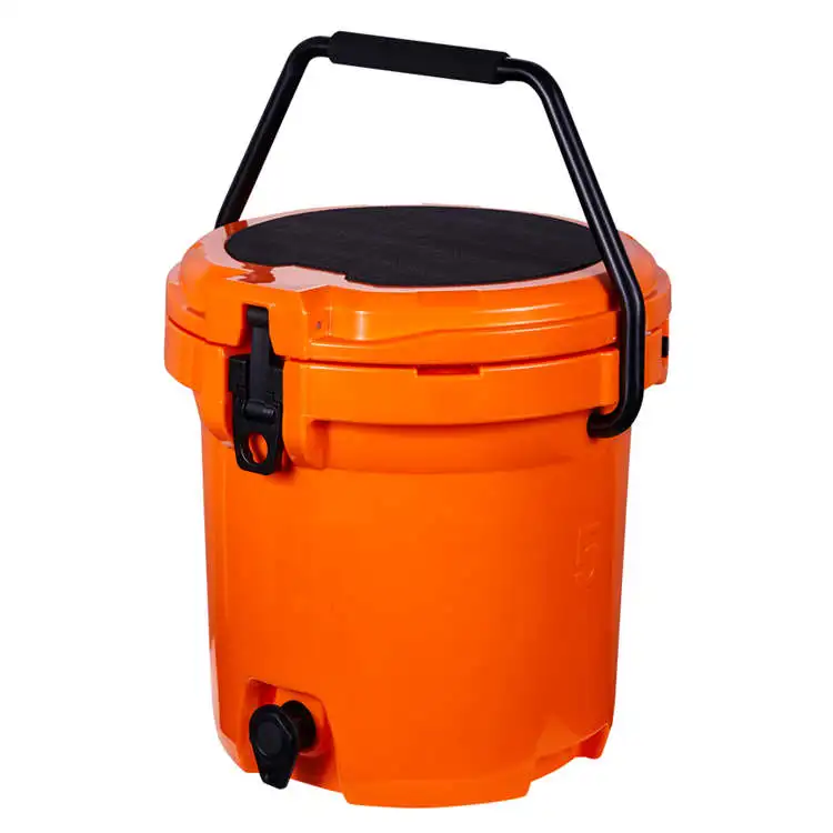 5G Amazon Hot Selling Plastic Ice bucket Can Beer Cooler With Handle freezer box cool