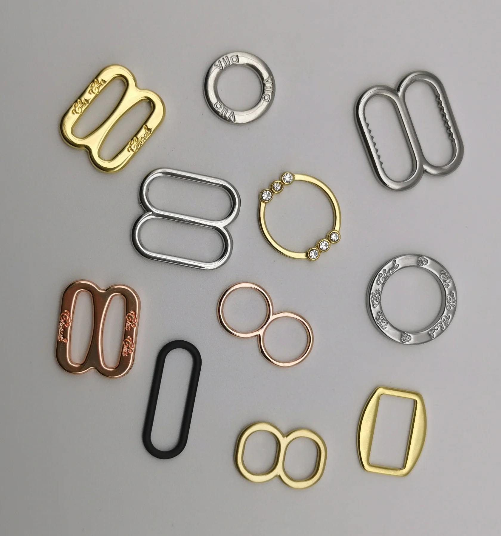 Wholesale accessories many Gold metal V Shape trim for Swimwear Clasp