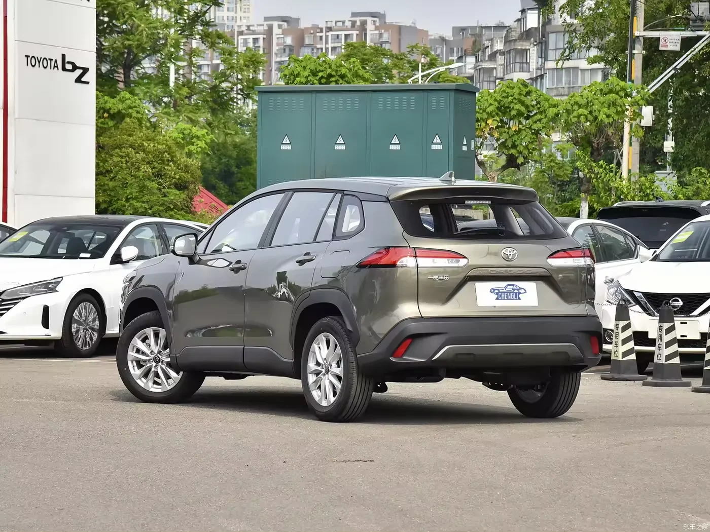 2024 Toyota Corolla Cross 2.0L Гибридный Элитный выпуск автоматическая коробка передач люк на крыше автомобиля аналогичные функциям Rav4 Hybrid