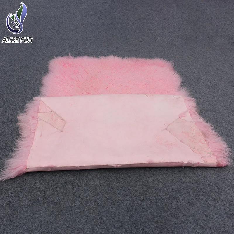 Real pink colour OEM tibetan fur rug sheepskin  mongolian lamb fur rug