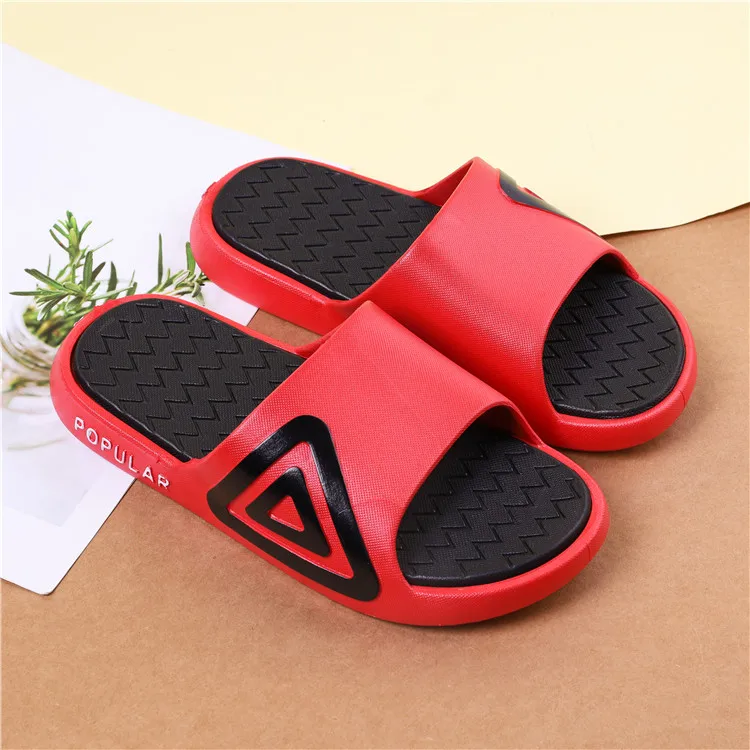
2021 Wholesales Trendy Beach Outdoor Men Comfortable Pvc Non-slip Bathroom Slipper 