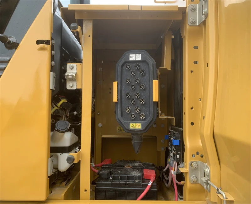 Low working hours  Original 20Ton Cat320 Excavator Second-hand Cat 320 Used Japan Made Cat 320 Used Excavator