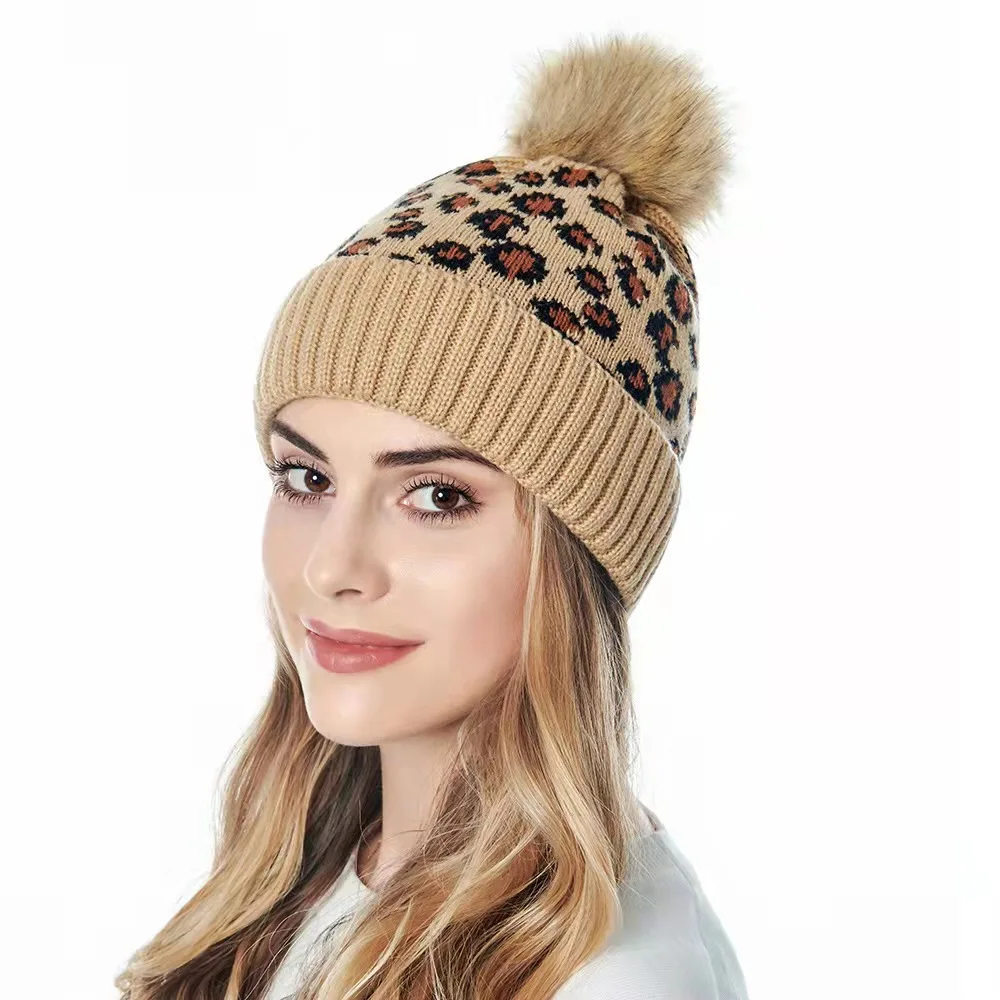 Wholesale cap Detachable hair ball Pom Pom Cap Leopard Girl winter knit warm leopard print hat