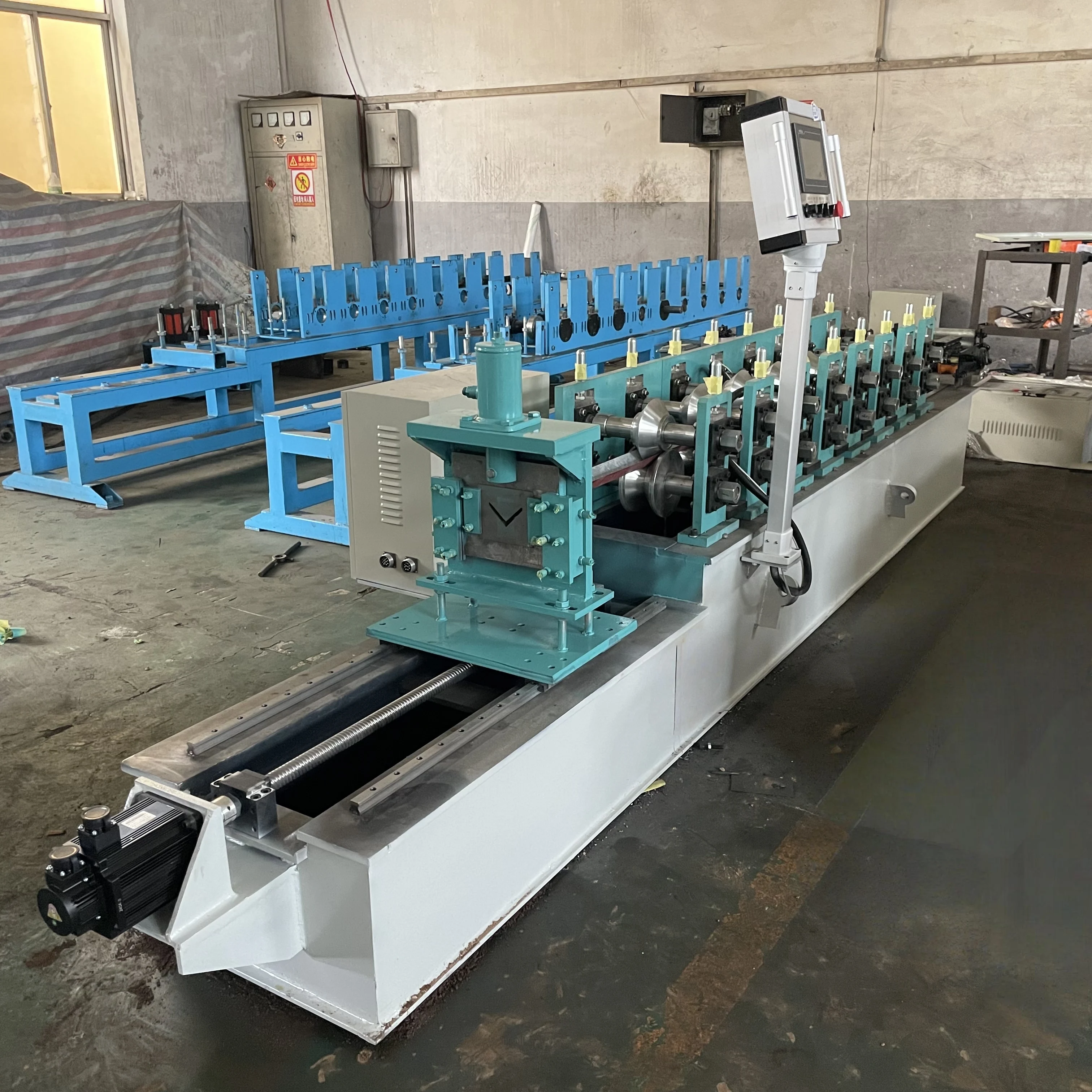 Metal steel wall bead corner wall angle roll forming machine stainless corner guard roll forming machine