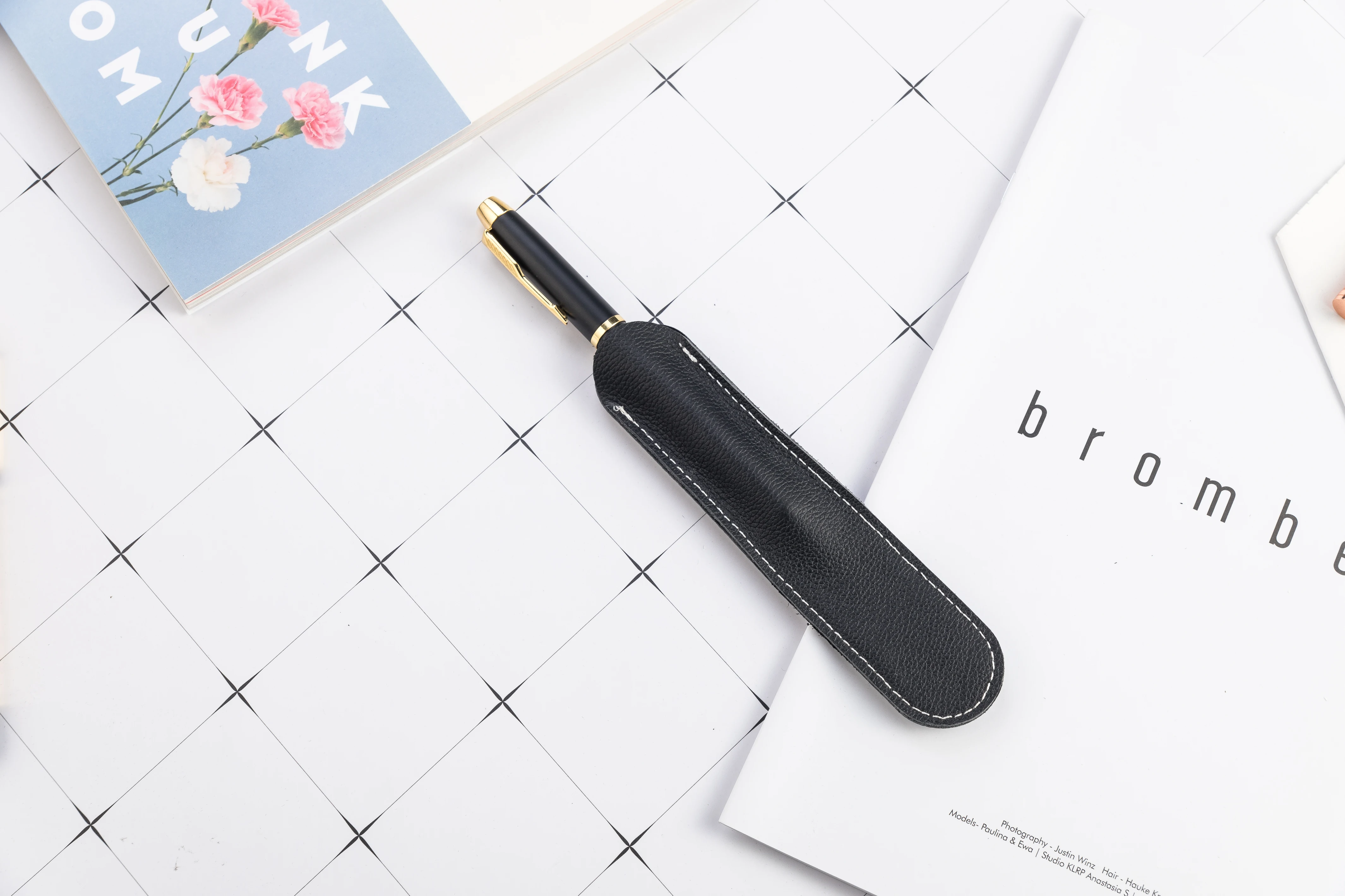 Artificial Leather Sleeve Slim Protective Pen Case With Custom Logo