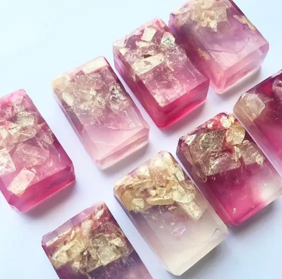 Essential Handmade Soap Kit Gift Set All Natural Handcrafted Healing Crystal Soap for Gifts