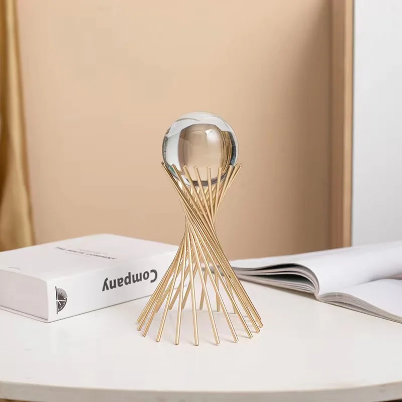 Interior Modern Nordic Table Gold Accessories Wholesale Metal  Art Crafts Home Decor Pieces Luxury Crystal Decor