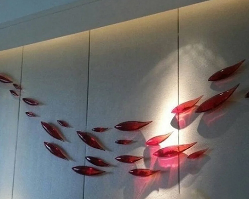 Wholesale Glass Wall Art Orange Shade Murano Glass Fish Decorative Wall Art Creative Wall Fish for Hom Hotel Restaurant Project