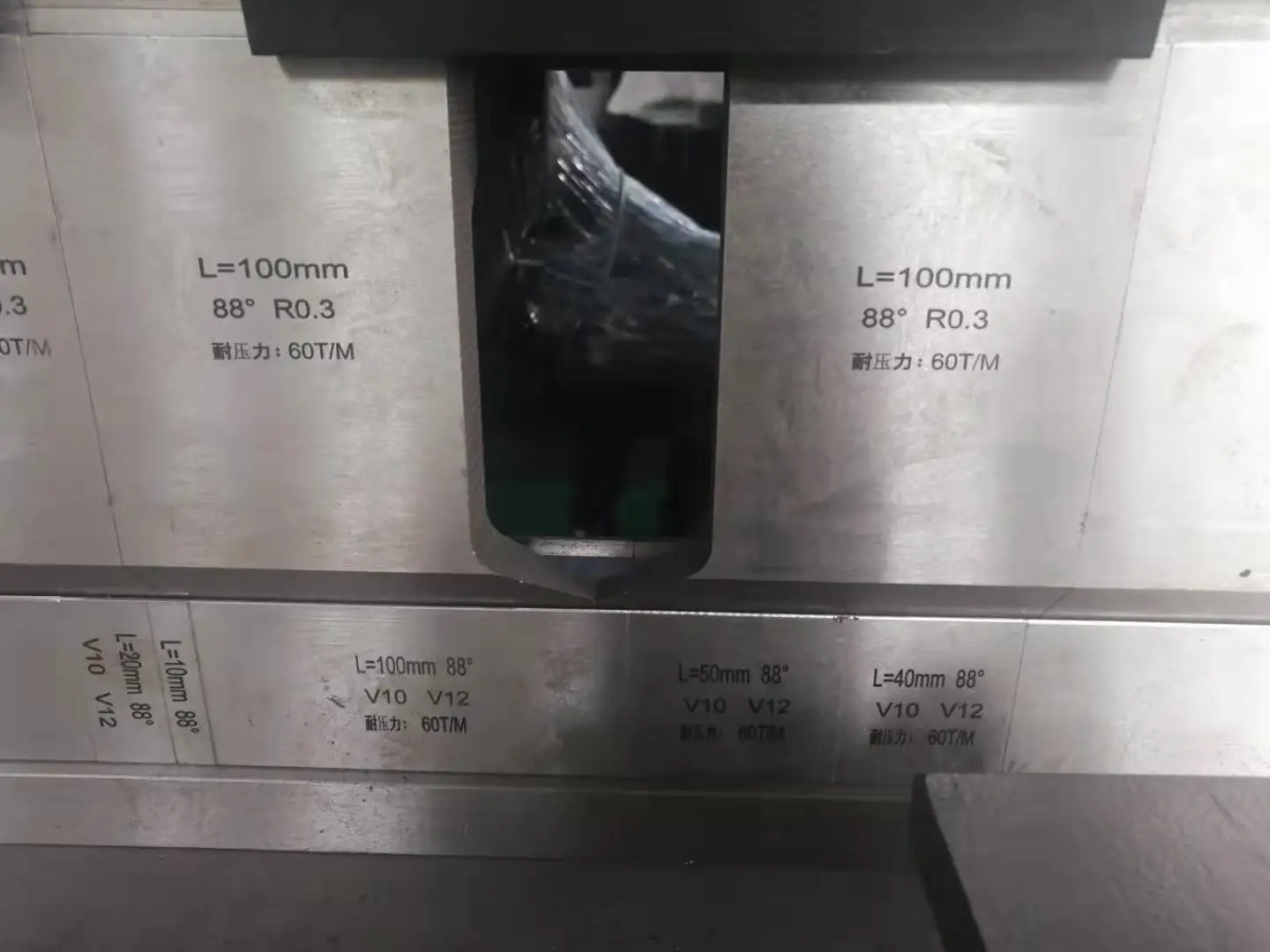 WE67K-200/3200 CNC Electric hydraulic Servo Proportional CNC Hydraulic Press Brake