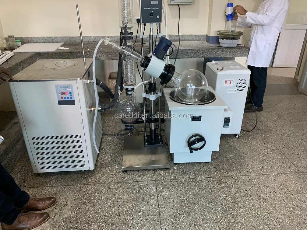 CE Certificated Rotary Evaporator 50L  with Chiller and Vacuum Pump for CBD Oil Distillation