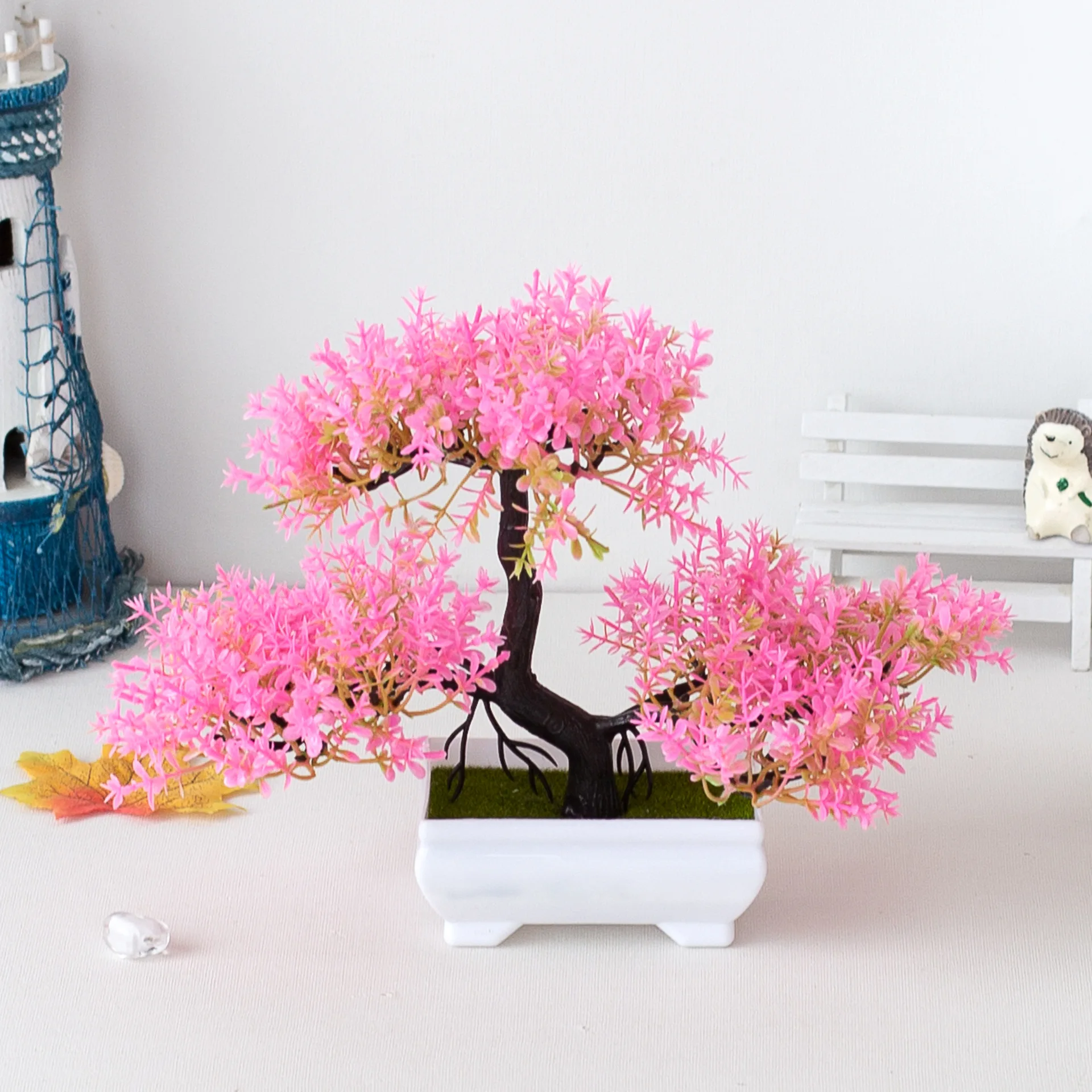 Factory Wholesale Home Office Table decor Mini Artificial Bonsai Green Pine Tree Plants with Plastic Pots