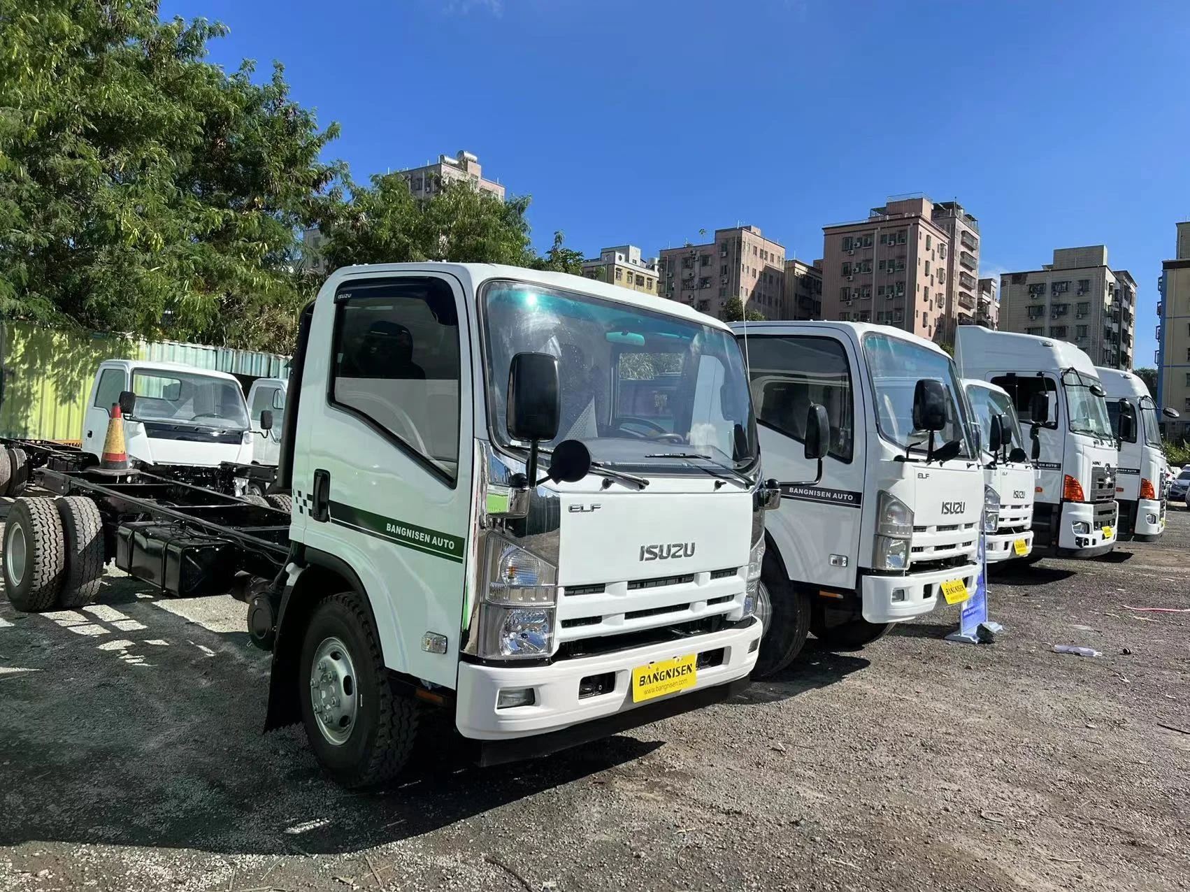 5-тонный грузовик Isuzu NPR 8-тонный с полезной нагрузкой серия 700P ELF для продажи