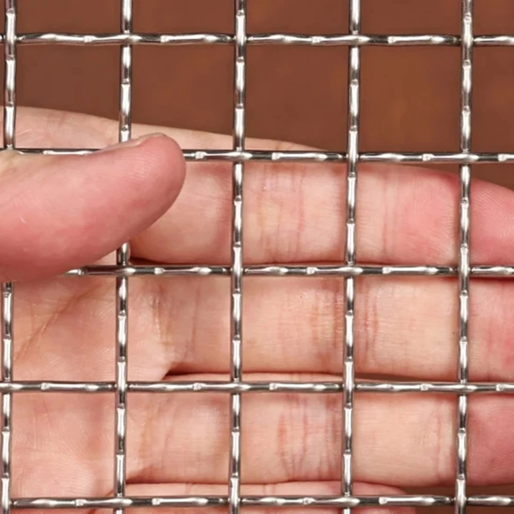 Heavy screening crimped weaving mesh closed edge square woven woven wire mesh for mining screen