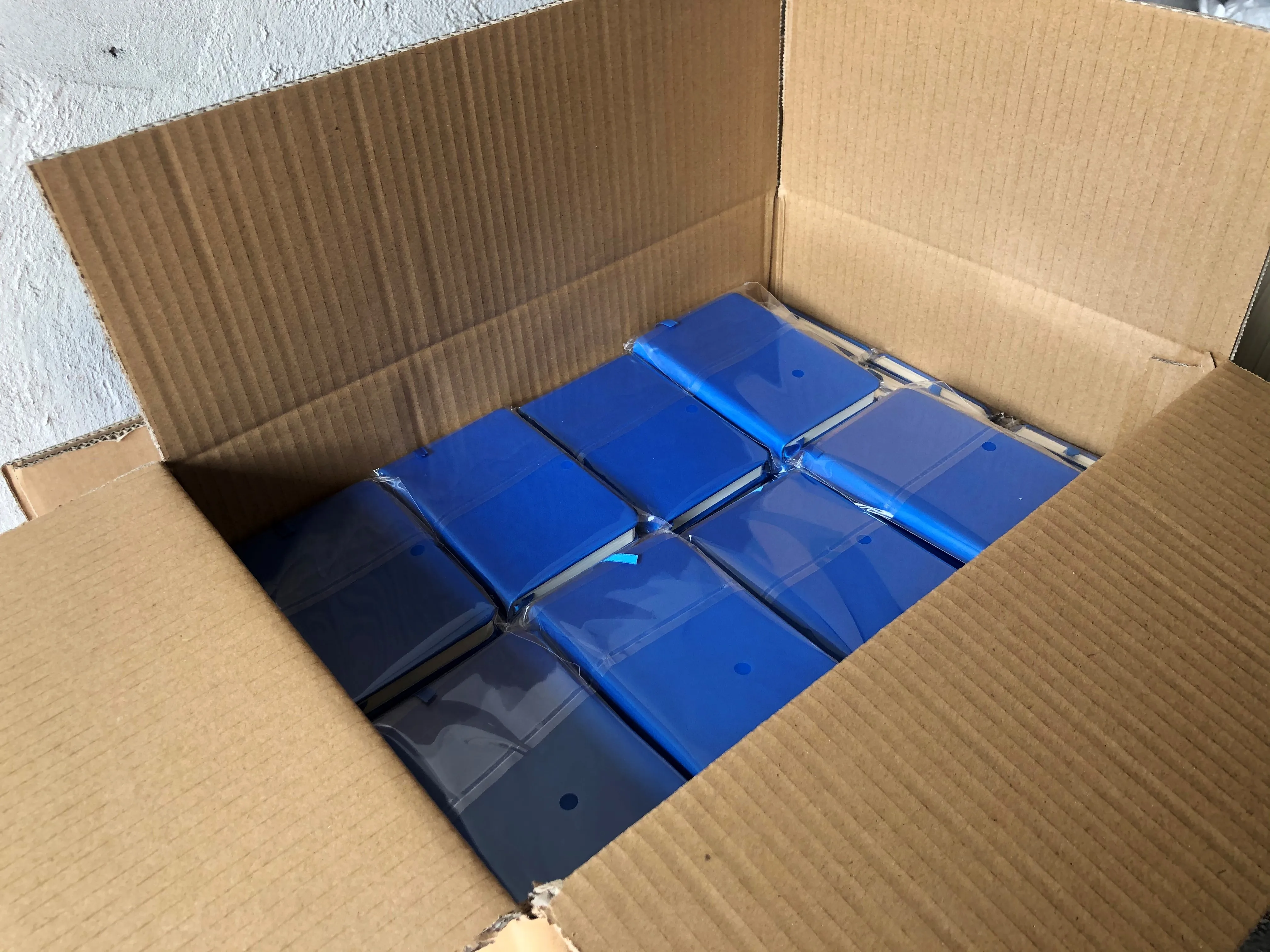  Фабричный заказной А4 pu кожаный Бизнес Портфель Органайзер папка с большим экраном