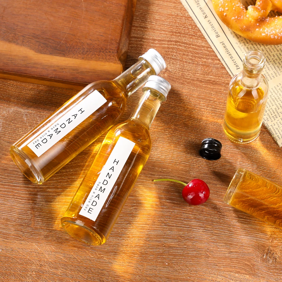 50ml 100ml mini whisky vodka glass wine bottle portable round shoulder clear long neck small spirits bottle with screw cap