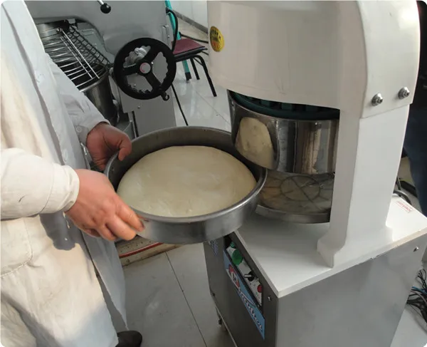 High Quality 30g - 180g Table Top Bread Dough Divider Bakery Mini Dough Divider Manual Dough Divider