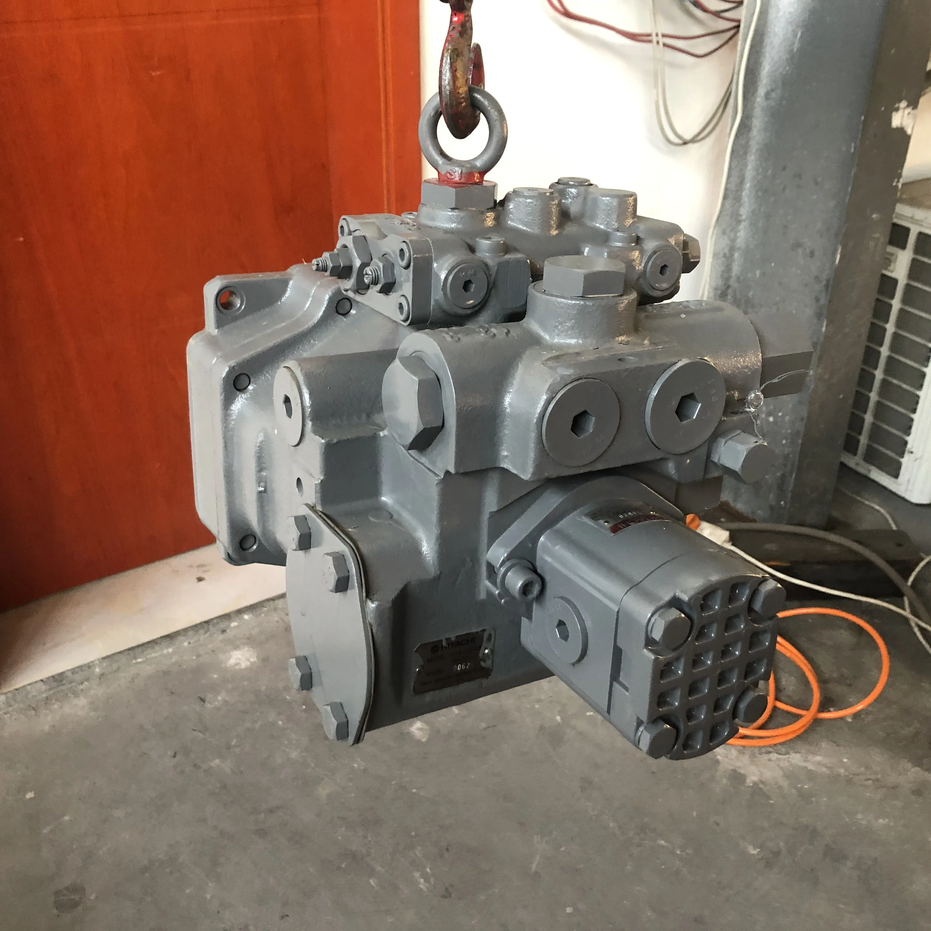 По лучшей цене гидравлические детали экскаватора ZW220-HCMF 263G7-12021 Гидравлический Главный насос для Hitachi