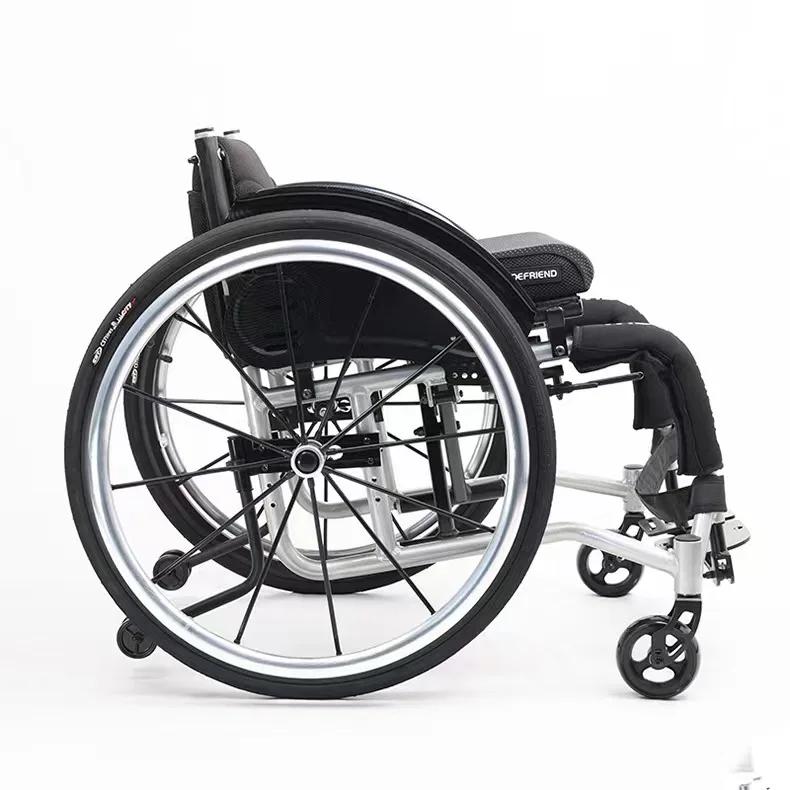 Ultra Light and Sturdy Aluminum Alloy Wheelchair with Metal Frame Sports