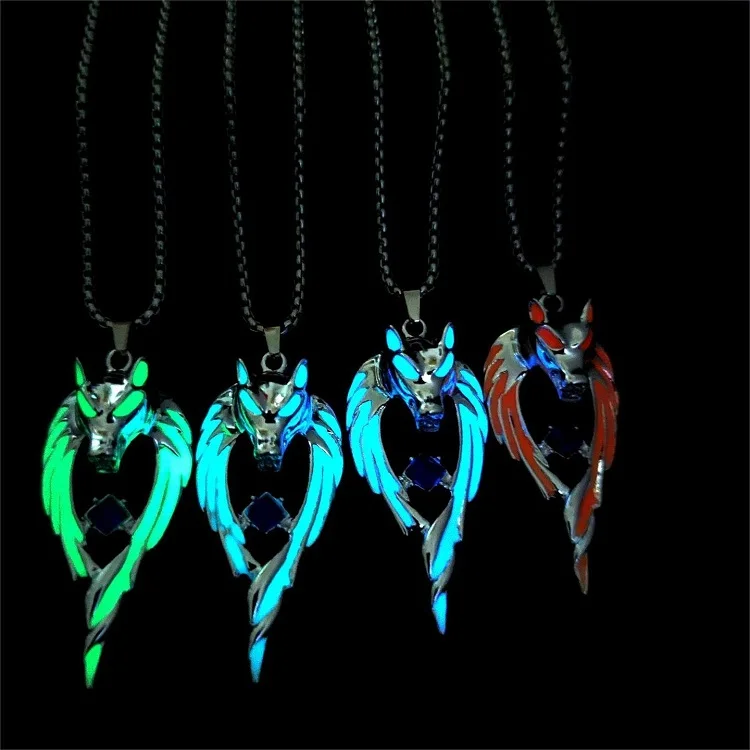 2022 New Halloween Luminous Wolf Totem Pendant Necklaces Creative Hip Hop Stainless Steel Necklace