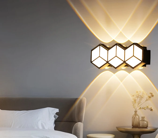 Waterproof IP65 220V Outdoor LED Courtyard Lamp Luxury Modern Outdoor Wall Lamp Up and Down