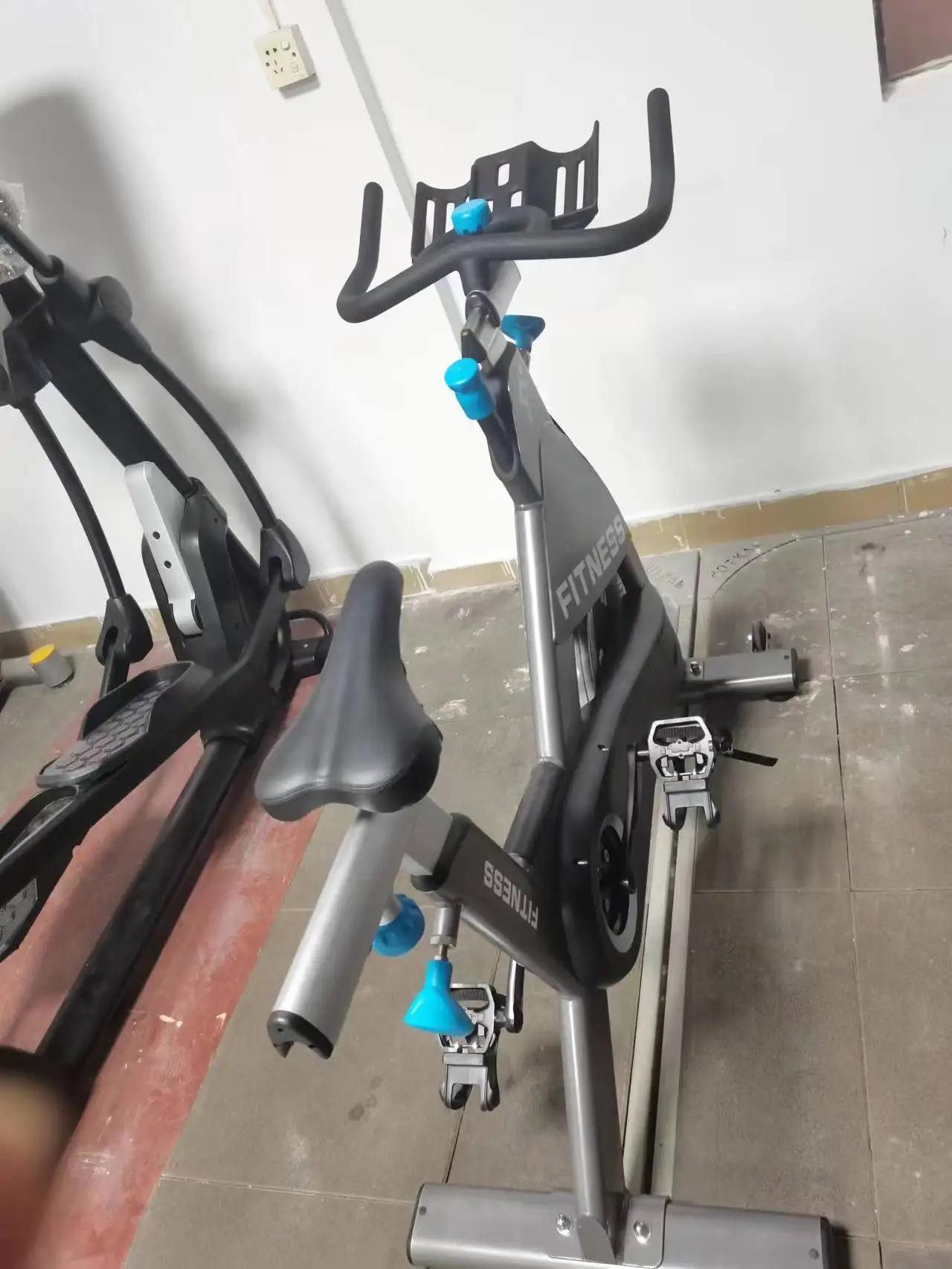 Exercise Spin Bike fitness equipment cardio machine