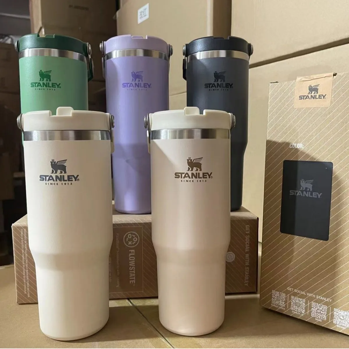 Hot selling 304 stainless steel insulated cup 30oz car cup with handle outdoor convenient insulated cup