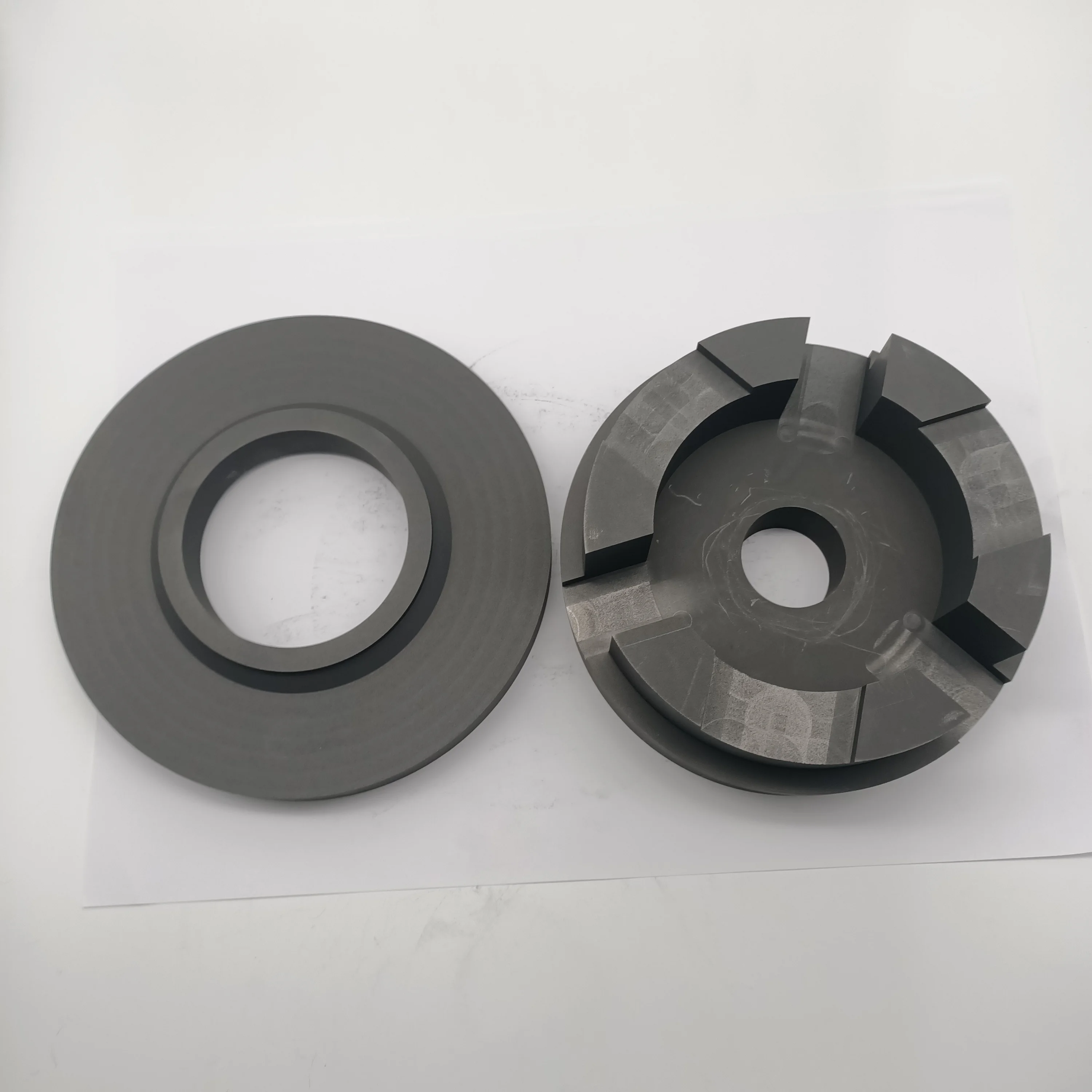 Durable graphite special-shaped parts are used in the machinery industry graphite part