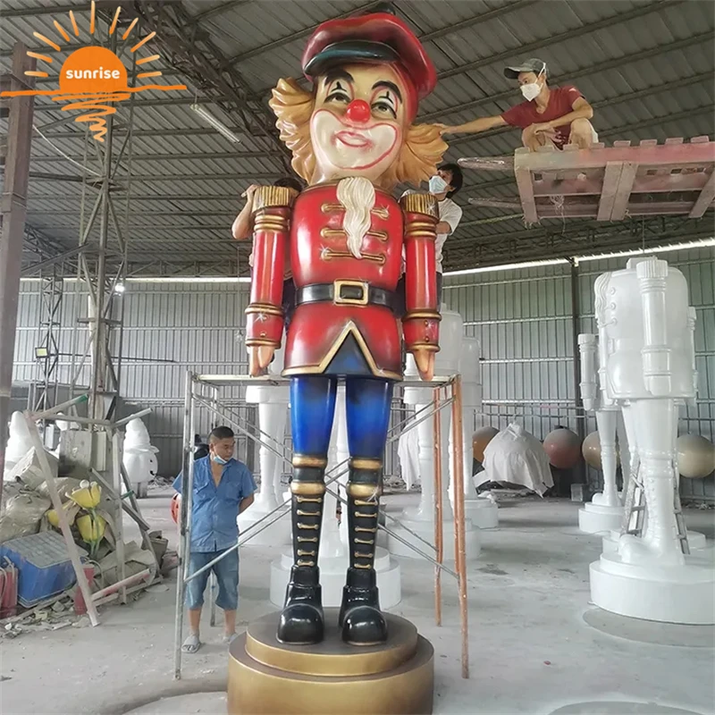 giant nutcracker soldier fiberglass christmas decoration life size nutcracker soldier joker